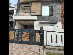  HOUSE FOR SALE 5 MARLA BRAND NEW LUXURY HOUSE FOR SALE